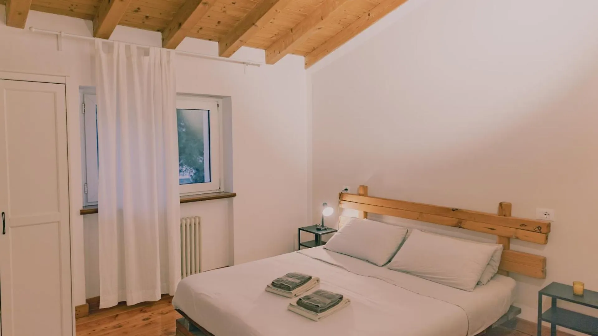 קאפרינו ורונזה Ca11 - Apartments מלון דירות קאפרינו ורונזה